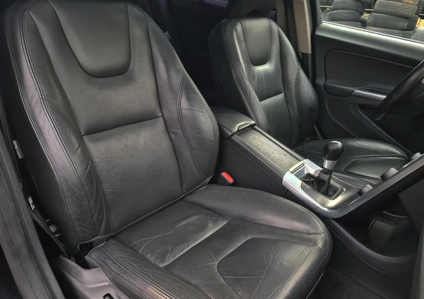 Volvo S60 cena 32999 przebieg: 207150, rok produkcji 2011 z Ujazd małe 781